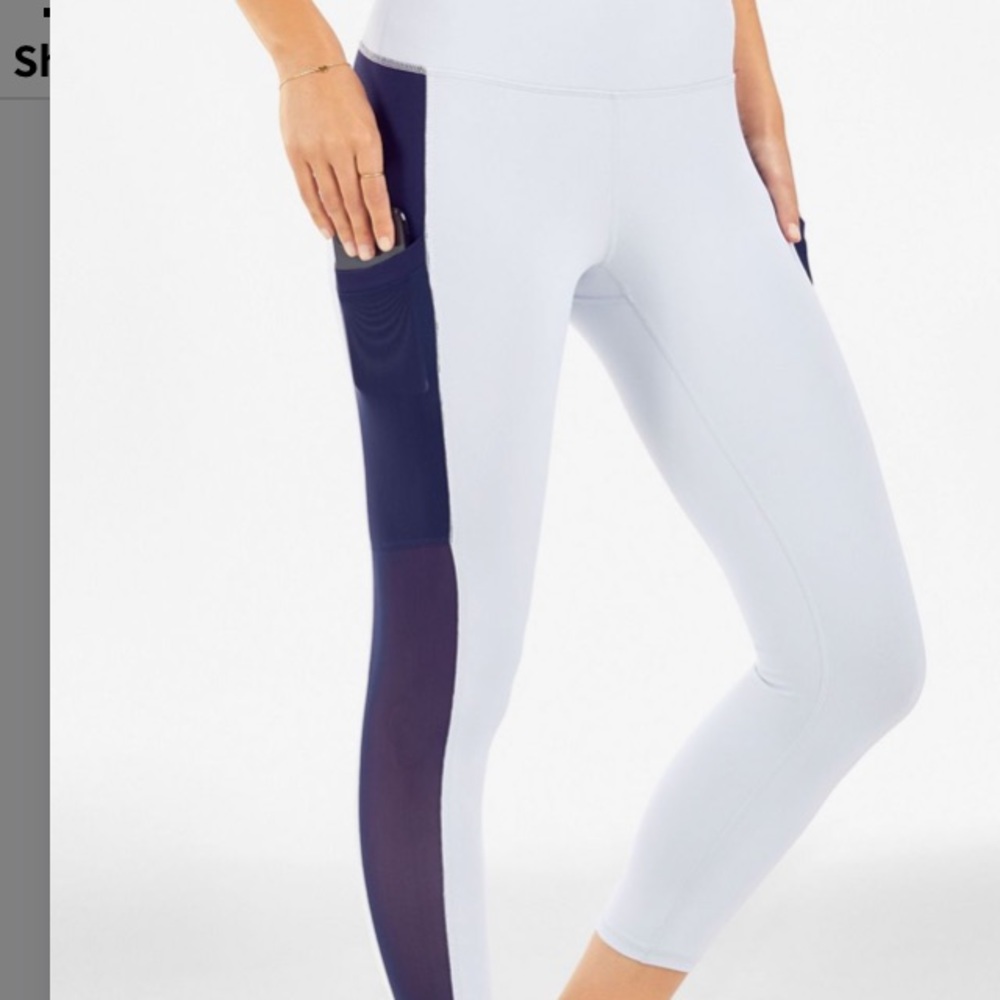Fabletics Capri  Leggings
